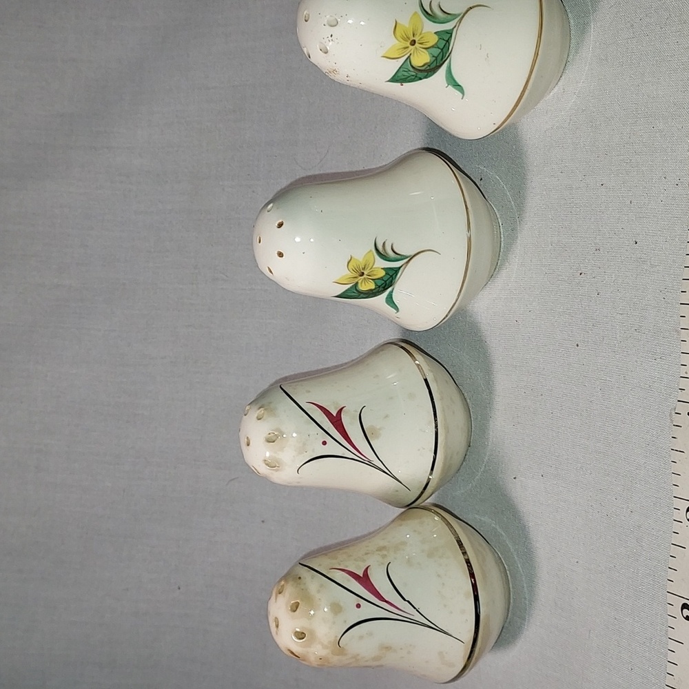 Vintage Salt and Pepper Sets Flower Design Gold Bottom Trim